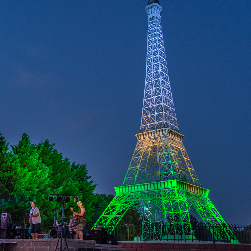 Eiffel Tower Park